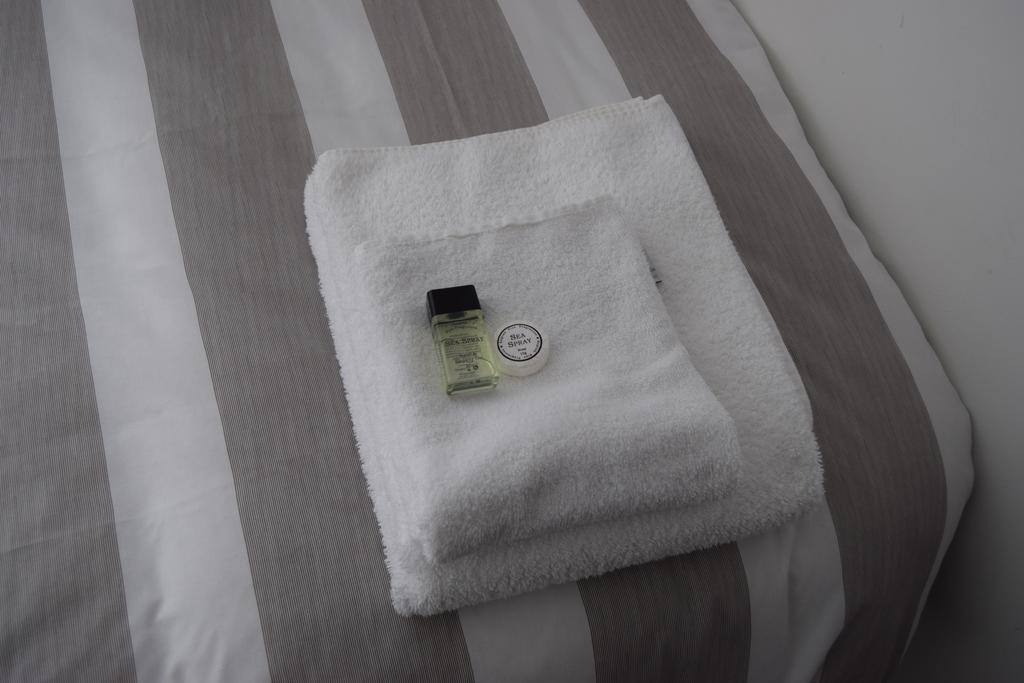 The Gresham Hotell Middlesbrough Exteriör bild